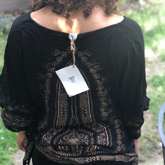 Boho black and gold shirt - Picture 3 of 6